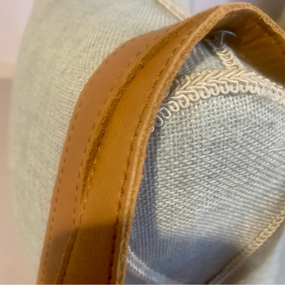 The Sak Lazor Cut Leather Shoulder Bag - Picture 6 of 13